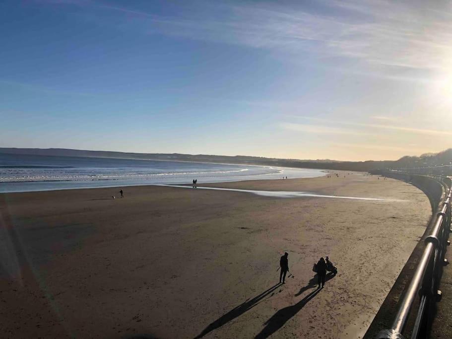 Large Cottage, Beach, Pubs Shops, Netflix, Bbq, Dog Friendly ハンマンビー エクステリア 写真