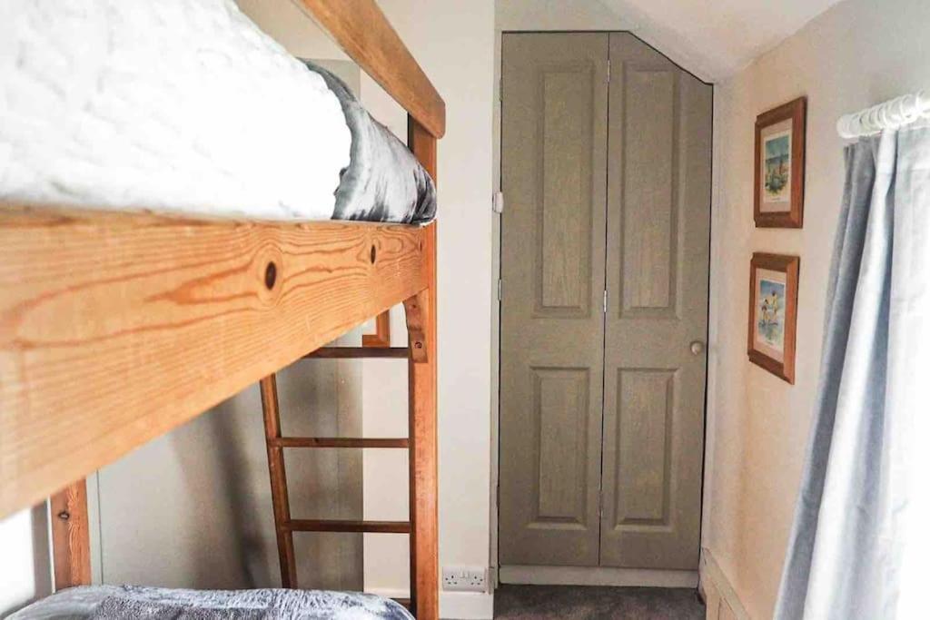 Large Cottage, Beach, Pubs Shops, Netflix, Bbq, Dog Friendly ハンマンビー エクステリア 写真
